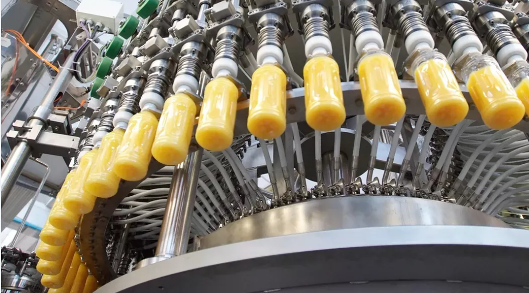 D&acirc;y chuyền sản xuất đ&oacute;ng chai nước tr&aacute;i c&acirc;y ho&agrave;n to&agrave;n tự động cho nước uống c&oacute; c&ocirc;ng suất cao