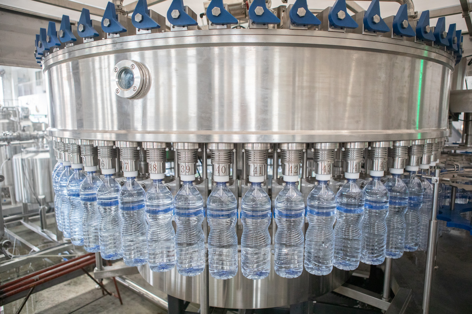 Trọng lực lấp đầy monoblock